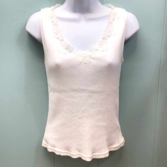 (4) Various Brands Petite Tank Tops Medium - Picture 2 of 11